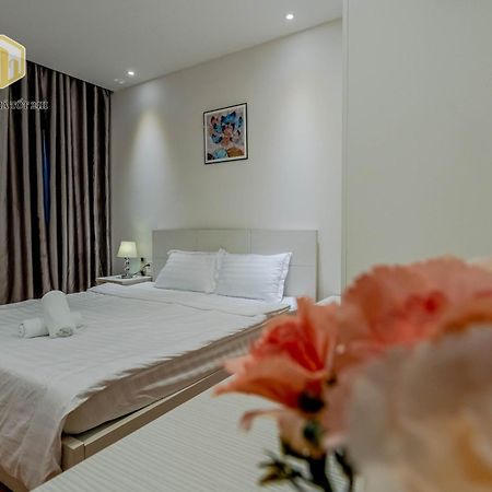 Cozy Apartment, City Center , The Goldview D4 Хошимин Экстерьер фото