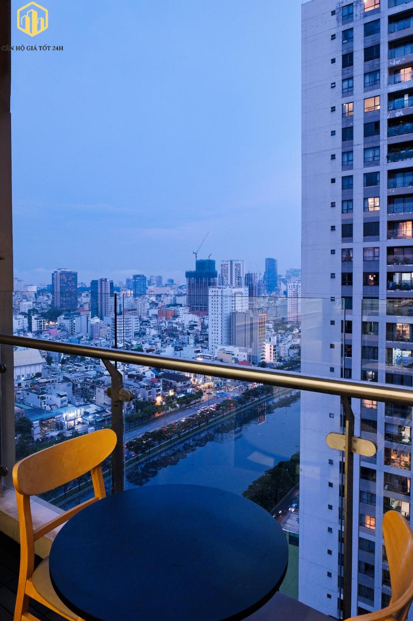 Cozy Apartment, City Center , The Goldview D4 Хошимин Экстерьер фото